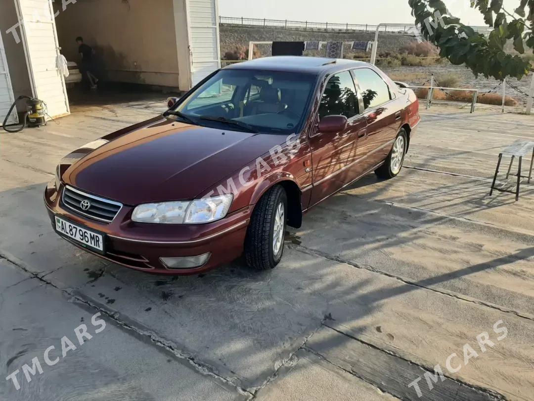 Toyota Camry 2001 - 170 000 TMT - Мары - img 3