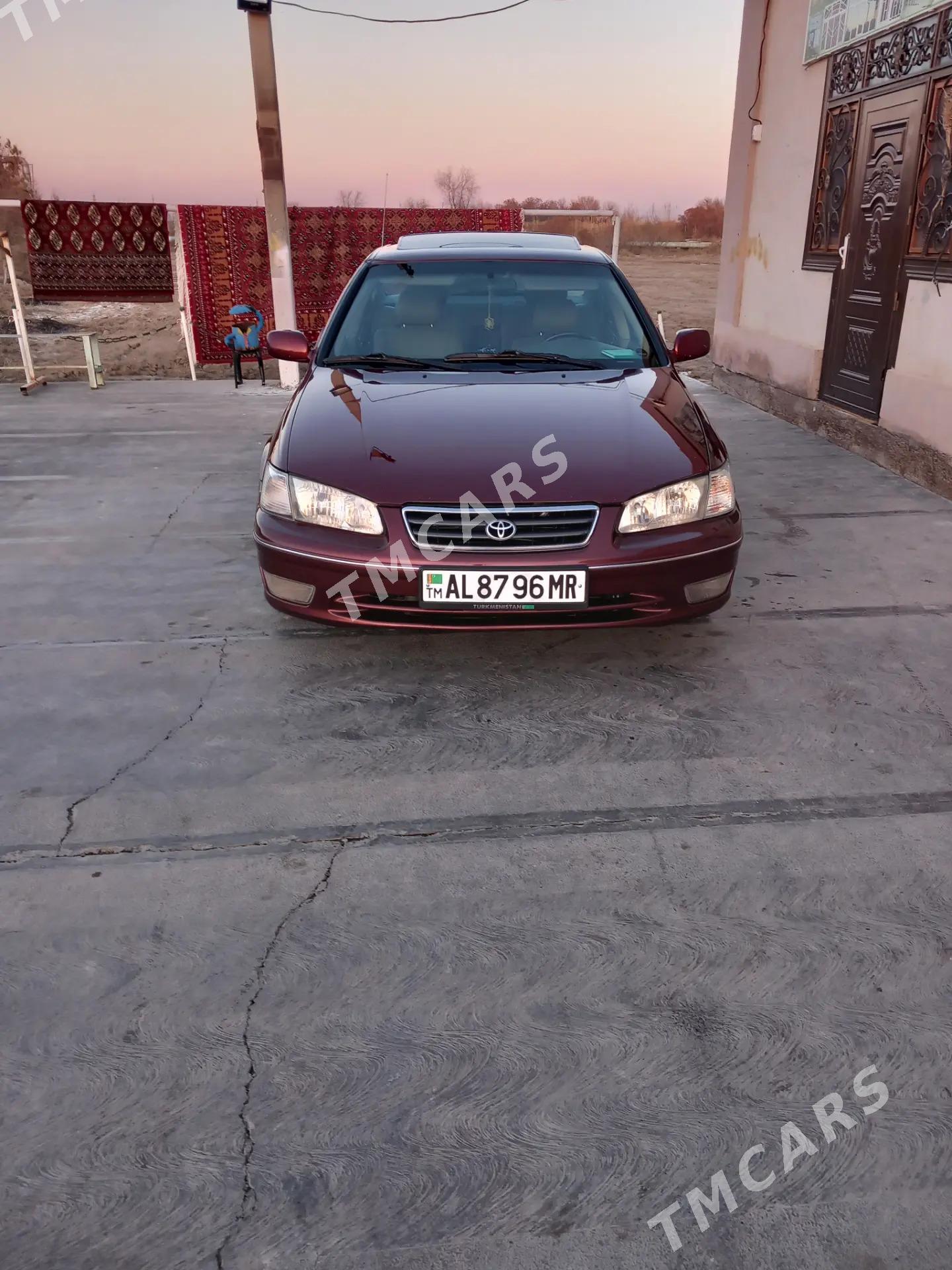 Toyota Camry 2001 - 170 000 TMT - Мары - img 5
