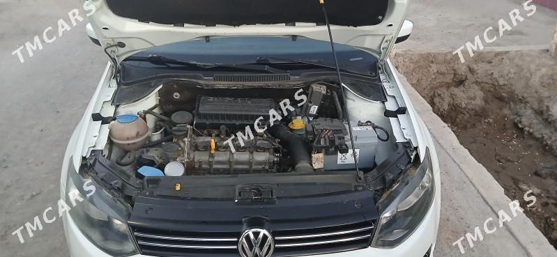 Volkswagen Polo 2013 - 78 000 TMT - Daşoguz - img 4