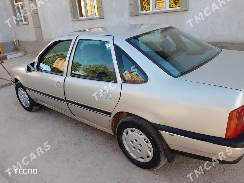 Opel Vectra 1992 - 30 000 TMT - Гурбансолтан Едже - img 4