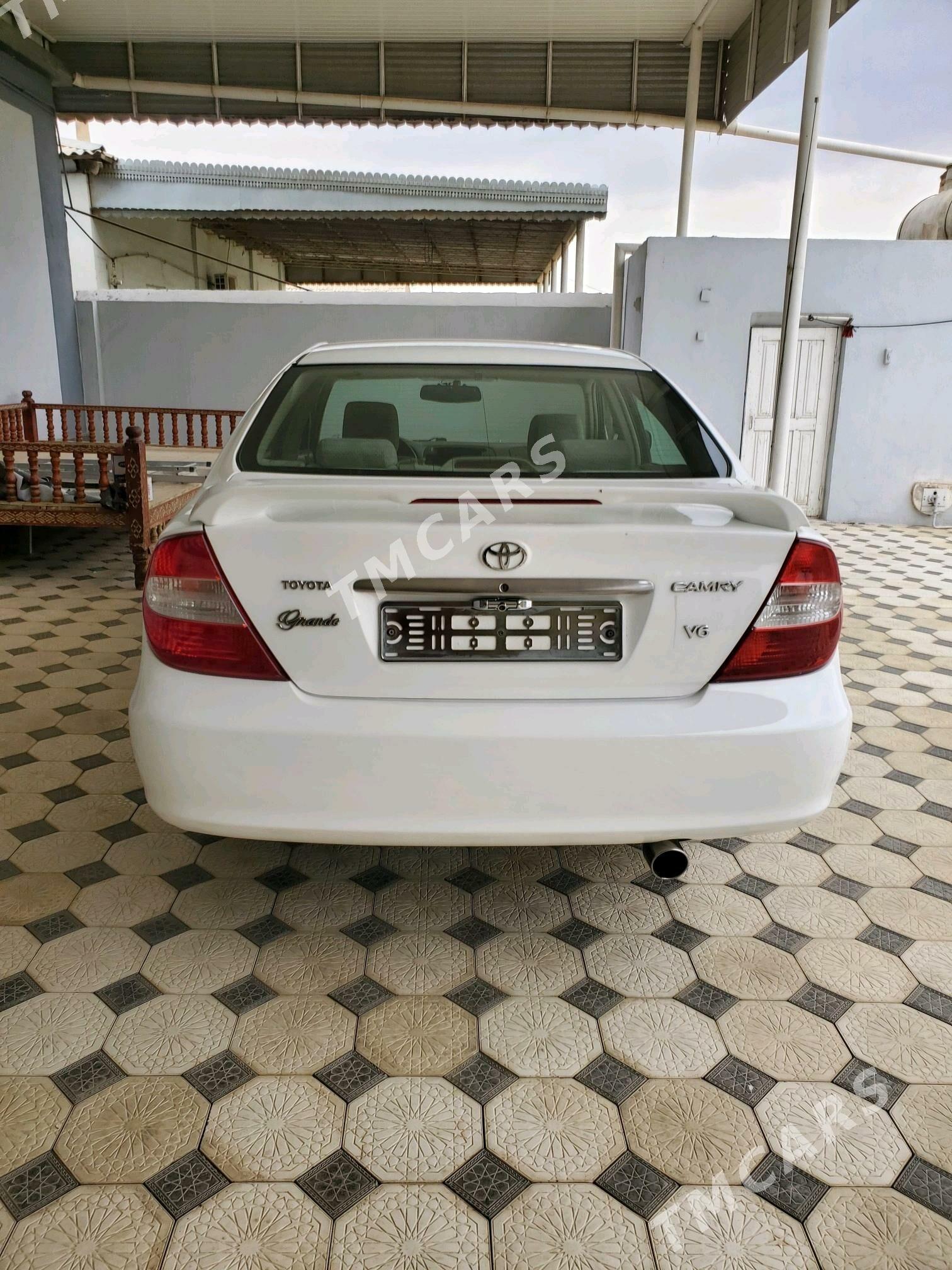 Toyota Camry 2003 - 139 000 TMT - Мары - img 4