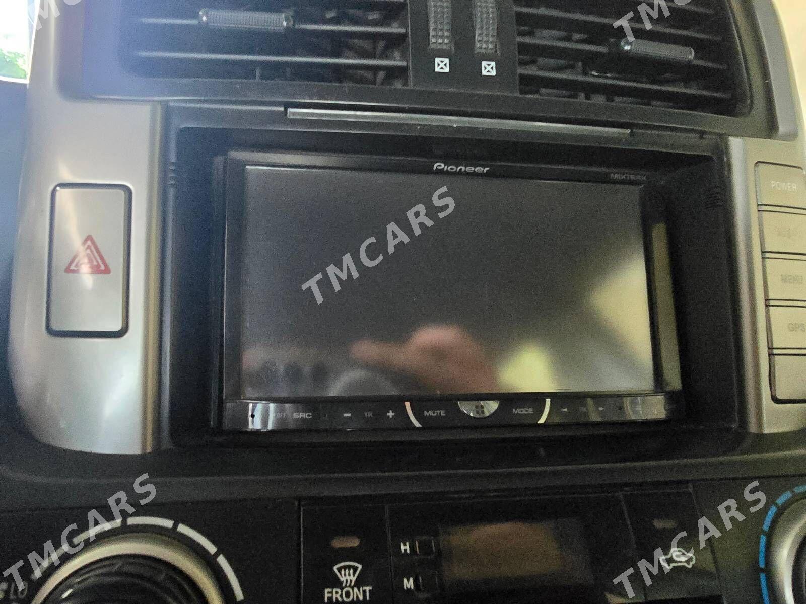 Toyota Land Cruiser Prado 2012 - 420 000 TMT - Магданлы - img 2