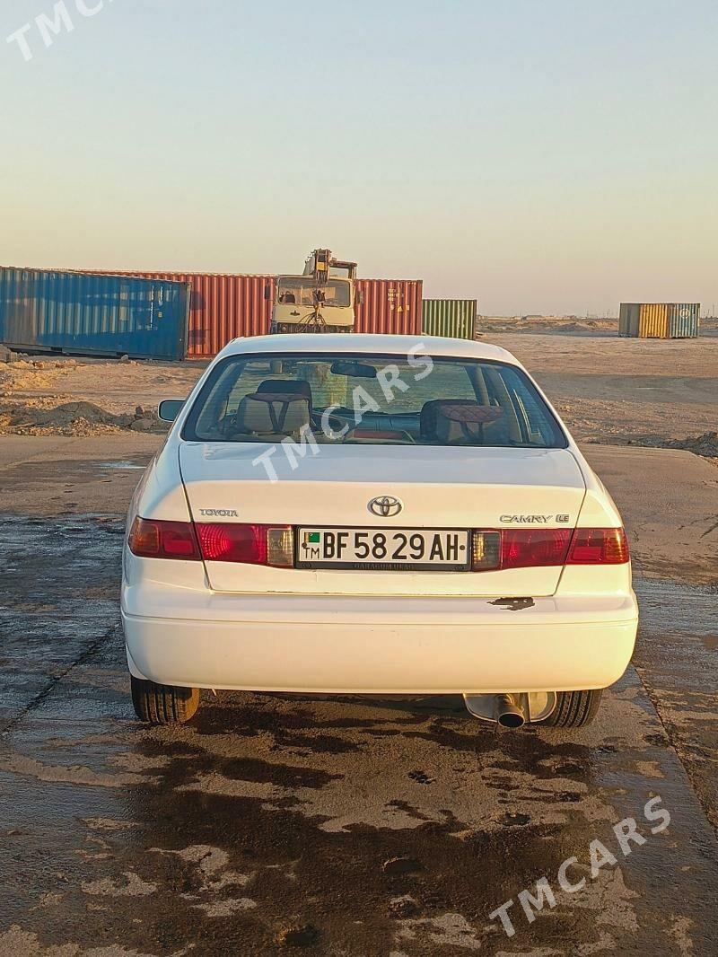 Toyota Camry 2001 - 95 000 TMT - Sarahs - img 8