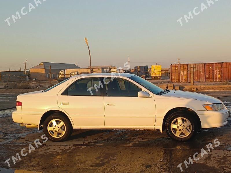 Toyota Camry 2001 - 95 000 TMT - Sarahs - img 3