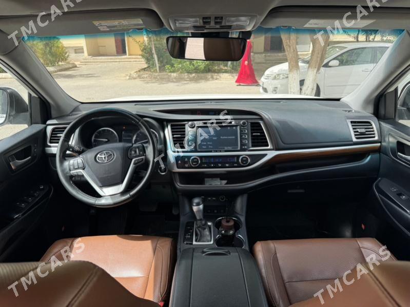 Toyota Highlander 2019 - 440 000 TMT - Ашхабад - img 4