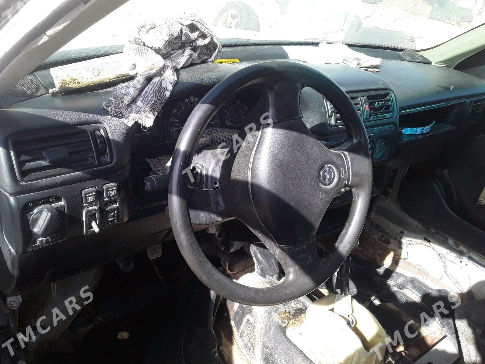 Opel Vectra 1992 - 22 000 TMT - Туркменбаши - img 2