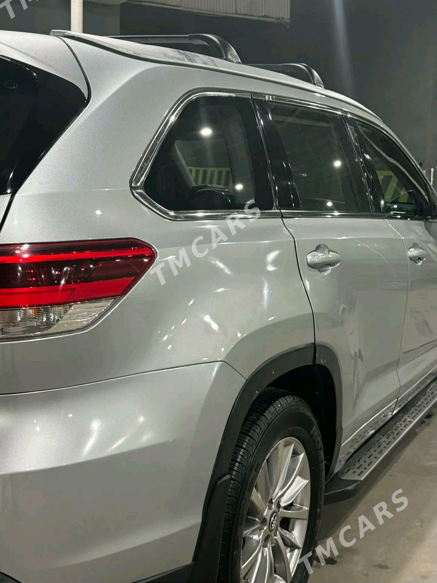Toyota Highlander 2019 - 335 000 TMT - Мары - img 2