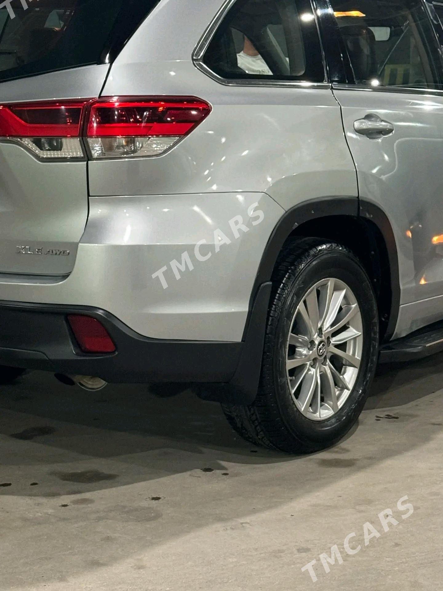 Toyota Highlander 2019 - 335 000 TMT - Мары - img 6