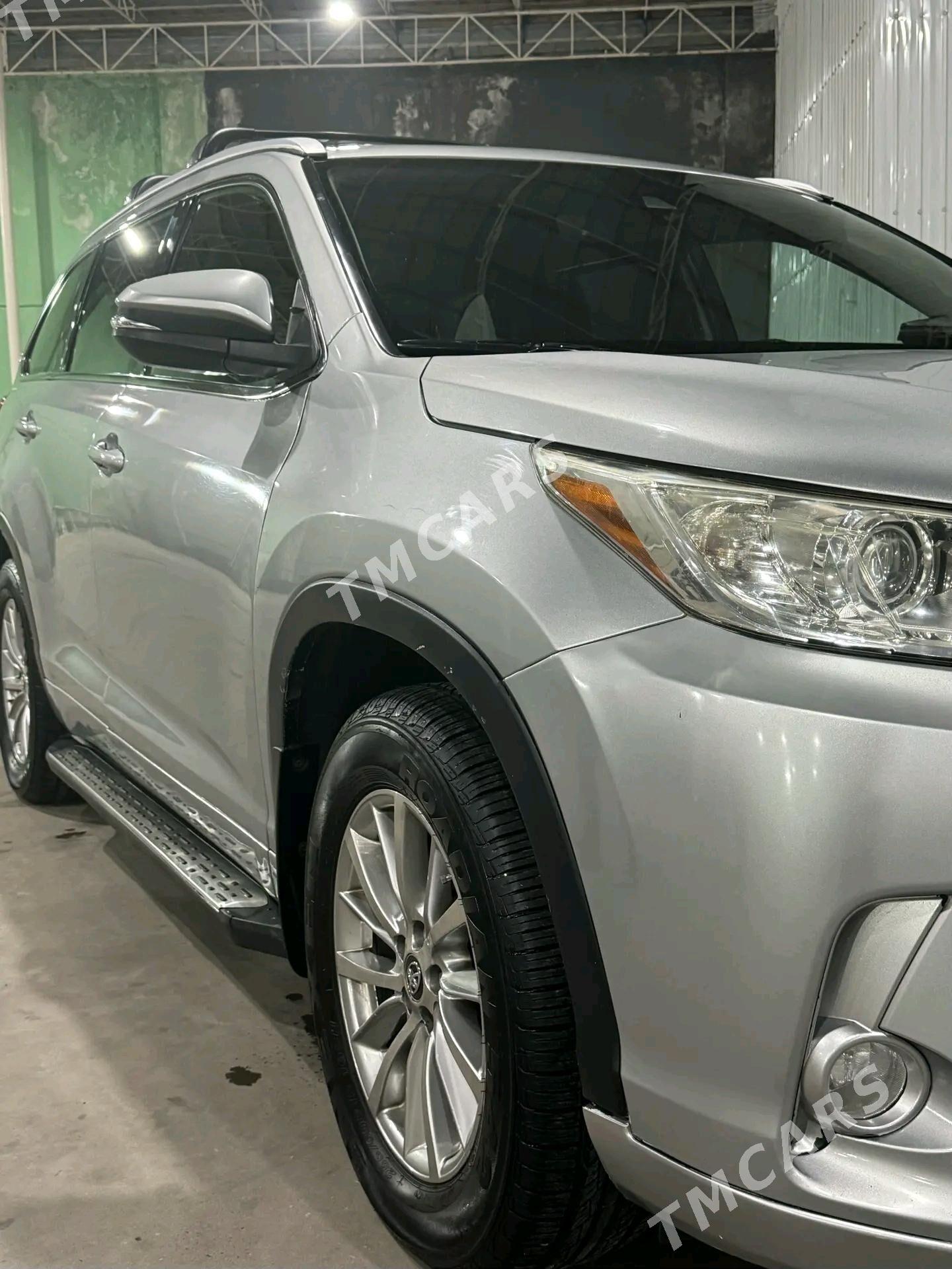 Toyota Highlander 2019 - 335 000 TMT - Мары - img 5