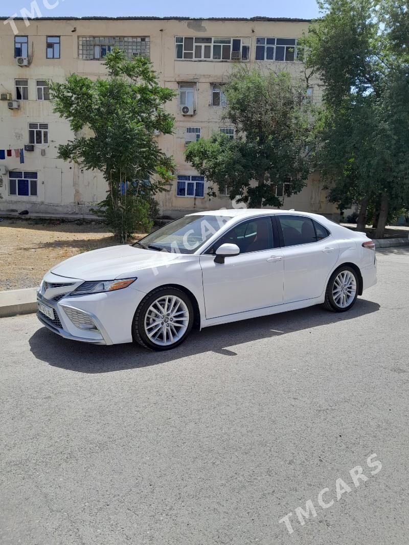 Toyota Camry 2018 - 269 000 TMT - 9 mkr - img 2