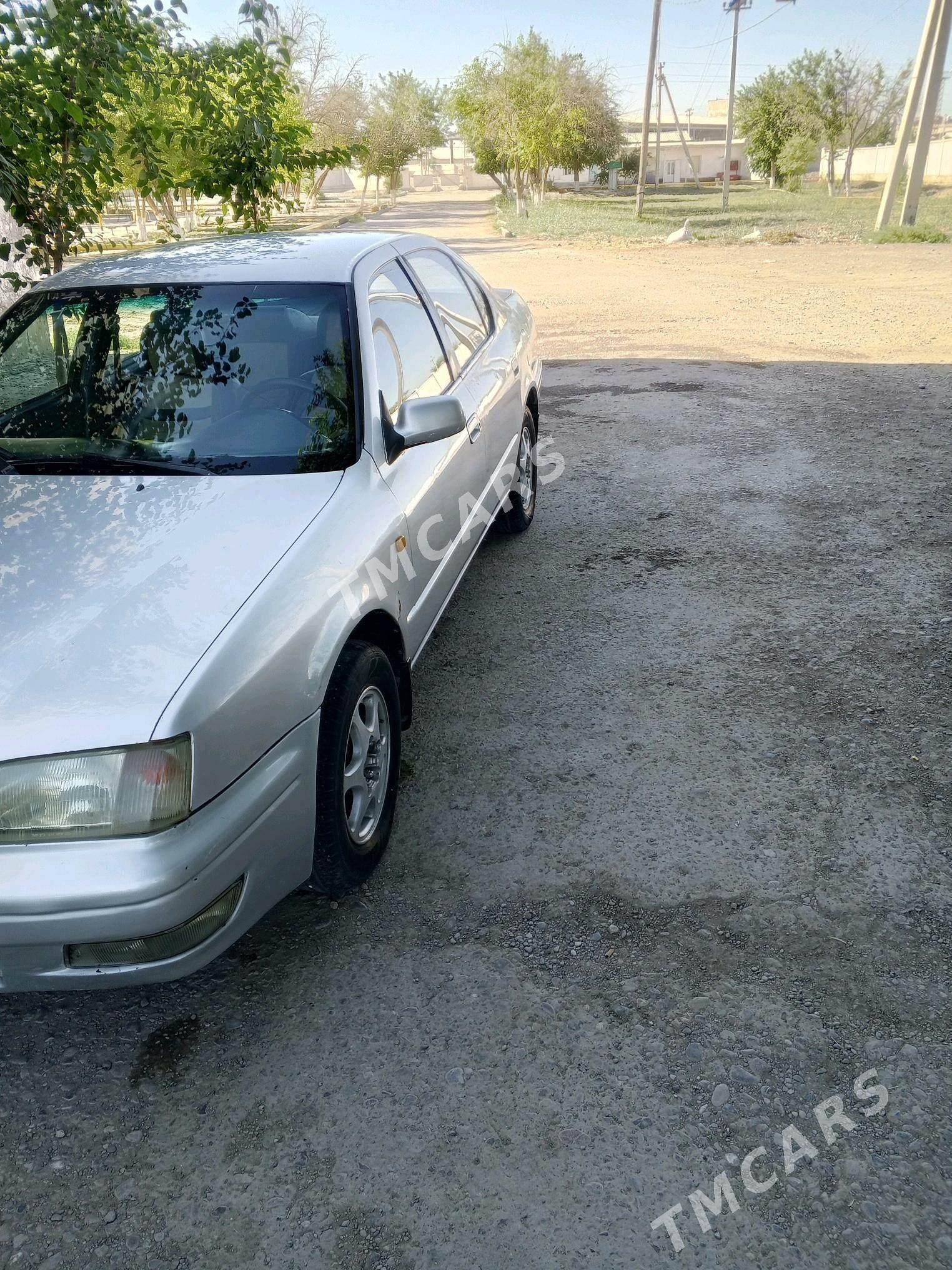 Toyota Camry 1995 - 45 000 TMT - Мары - img 5