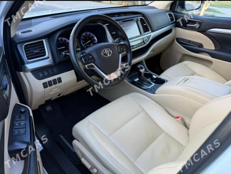 Toyota Highlander 2019 - 510 000 TMT - Ашхабад - img 8