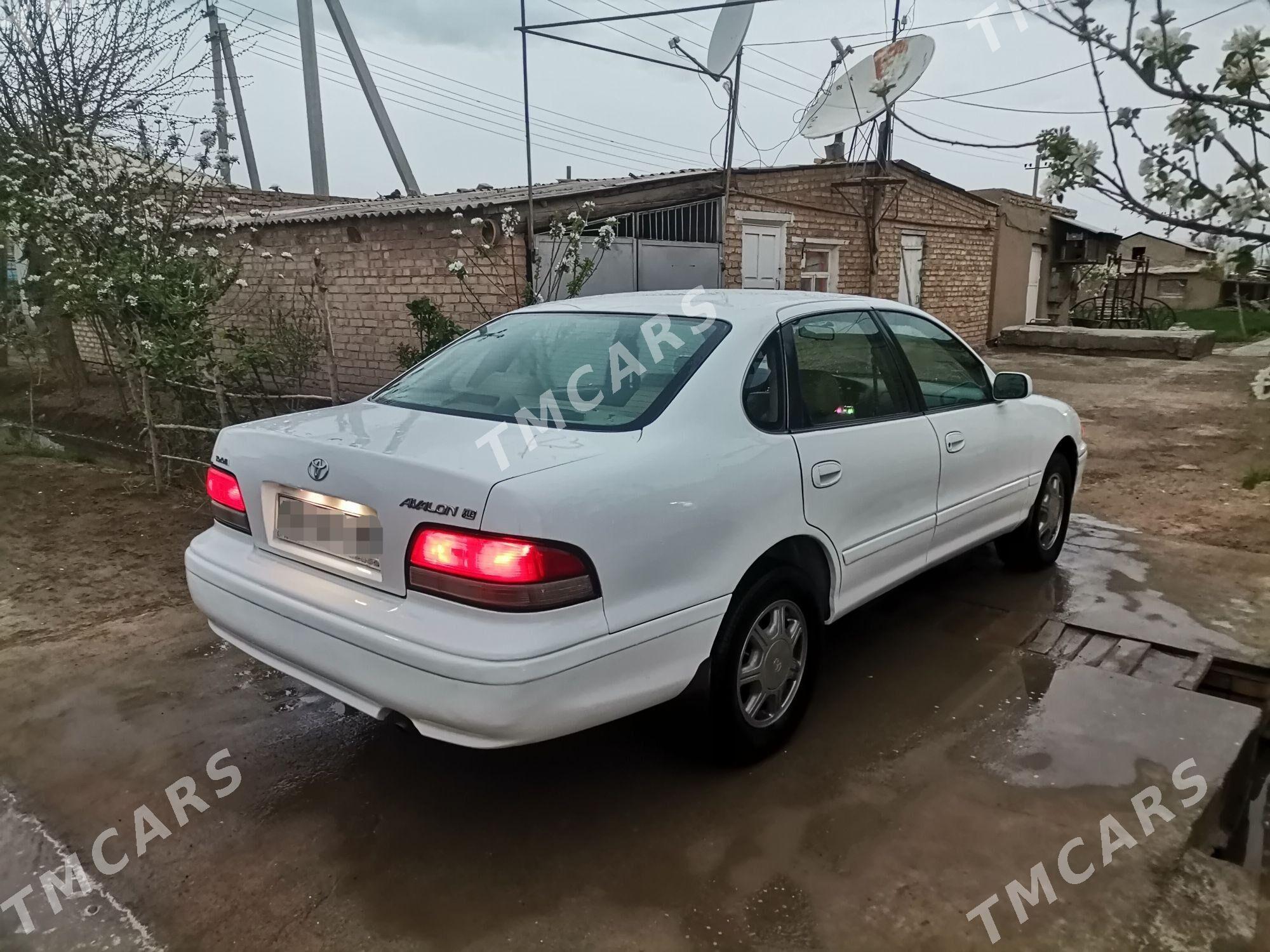 Toyota Avalon 1997 - 110 000 TMT - Мургап - img 2