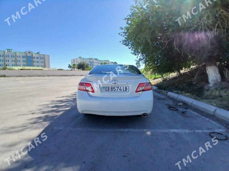 Toyota Camry 2011 - 150 000 TMT - Туркменабат - img 4