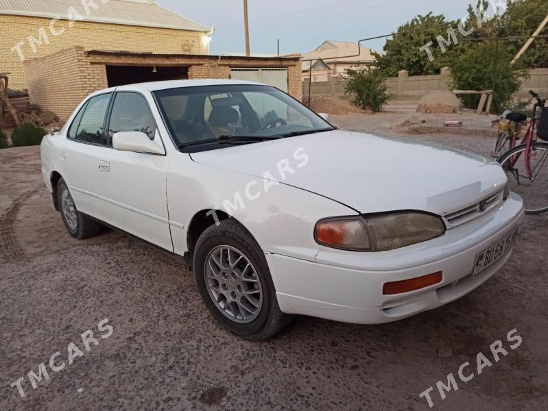 Toyota Camry 1995 - 70 000 TMT - Sakarçäge - img 2