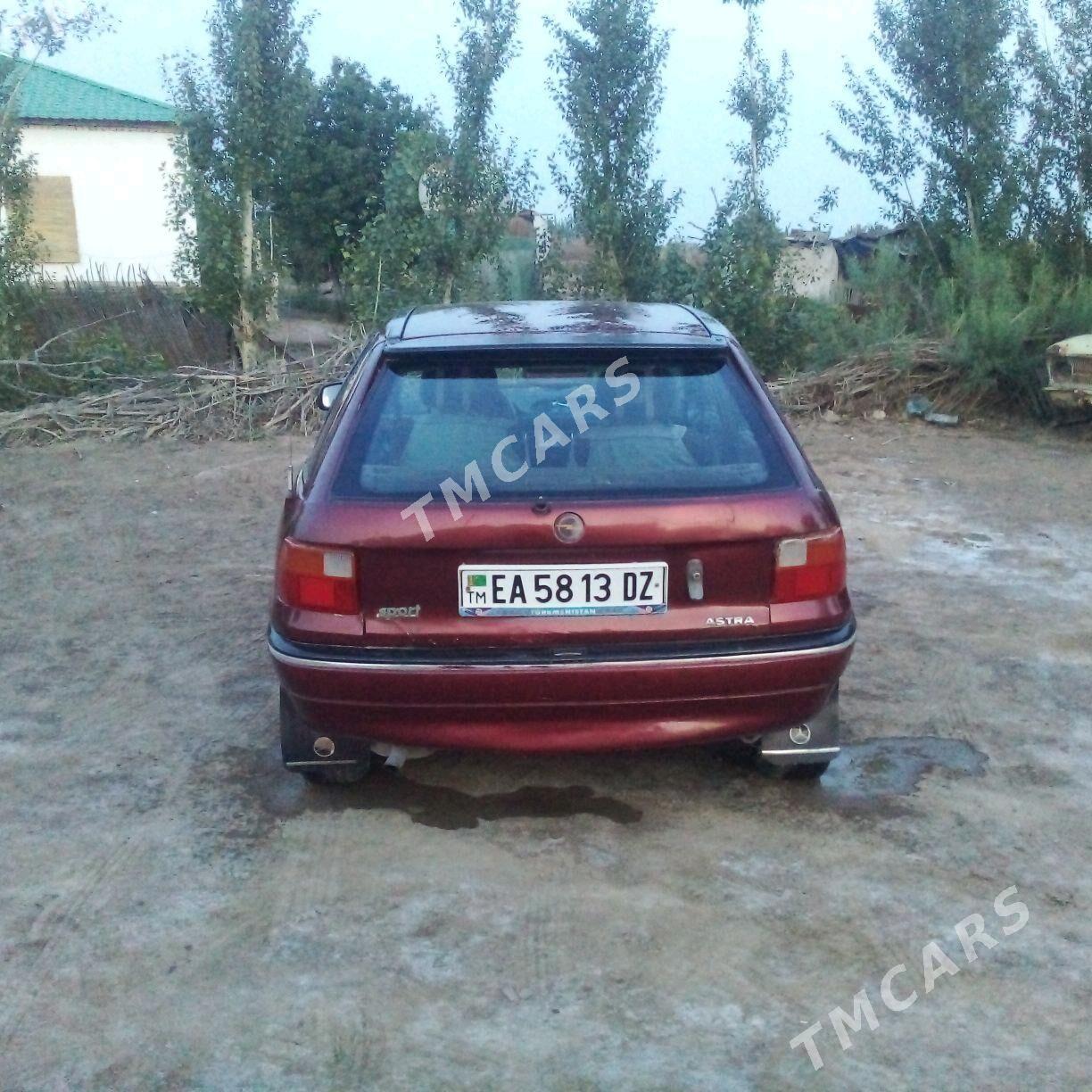 Opel Astra 1993 - 30 000 TMT - етр. Туркменбаши - img 4