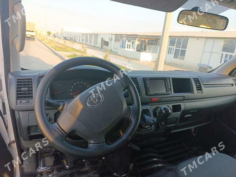 Toyota Hiace 2021 - 400 000 TMT - Мургап - img 7
