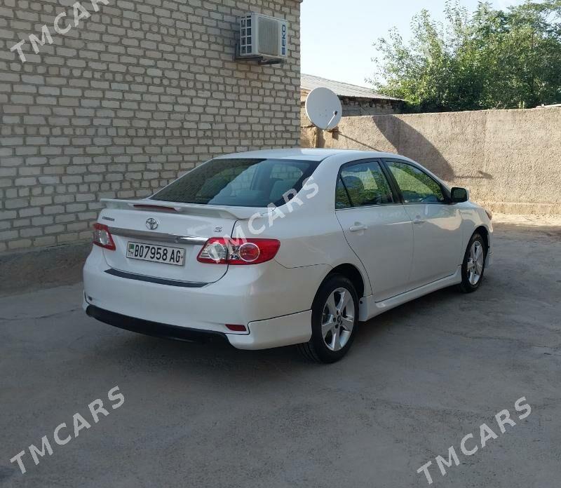 Toyota Corolla 2013 - 180 000 TMT - Aşgabat - img 9