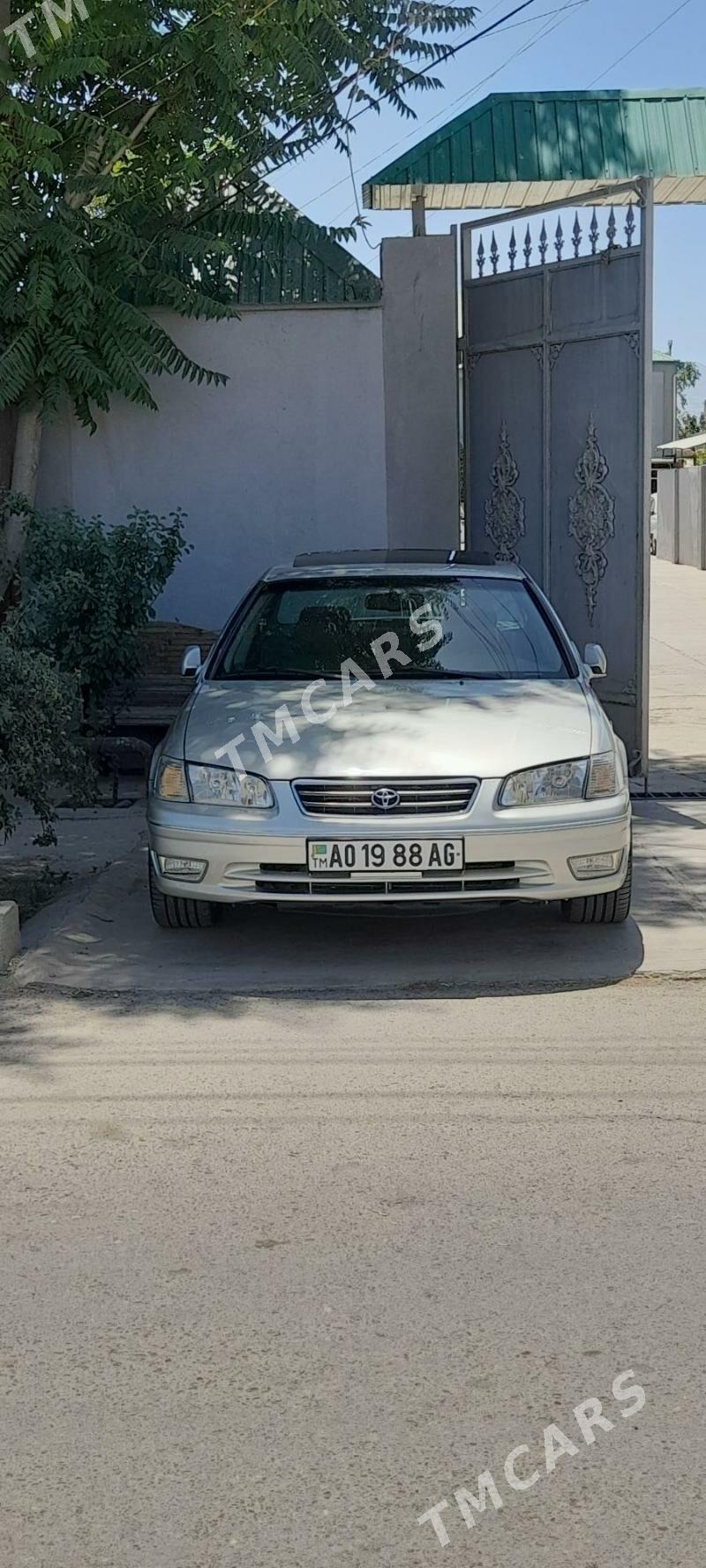 Toyota Camry 2000 - 243 000 TMT - Aşgabat - img 9