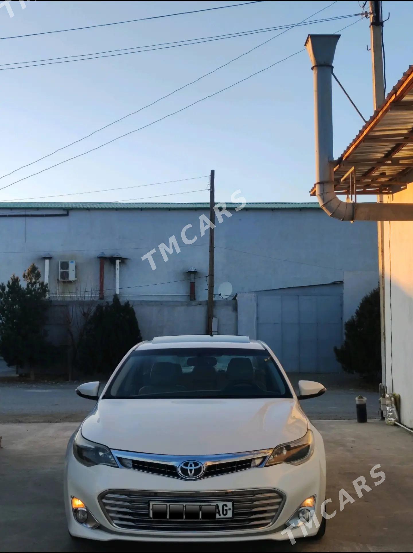 Toyota Avalon 2013 - 300 000 TMT - Gyzylarbat - img 3