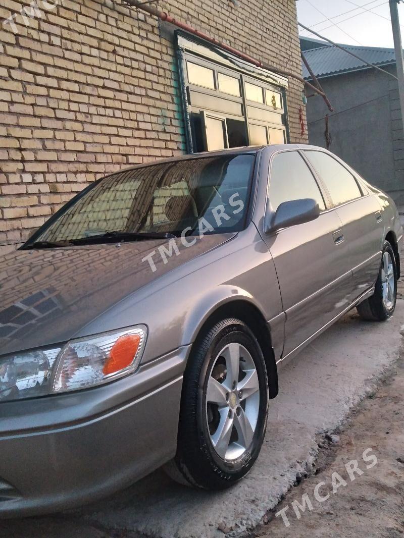 Toyota Camry 2000 - 135 000 TMT - Кёнеургенч - img 2