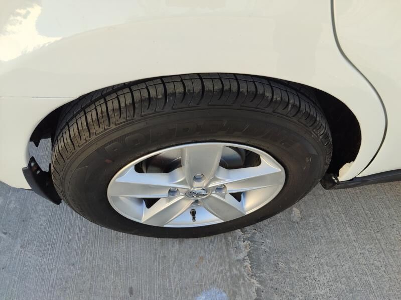 Nissan Versa 2011 - 110 000 TMT - Мары - img 7