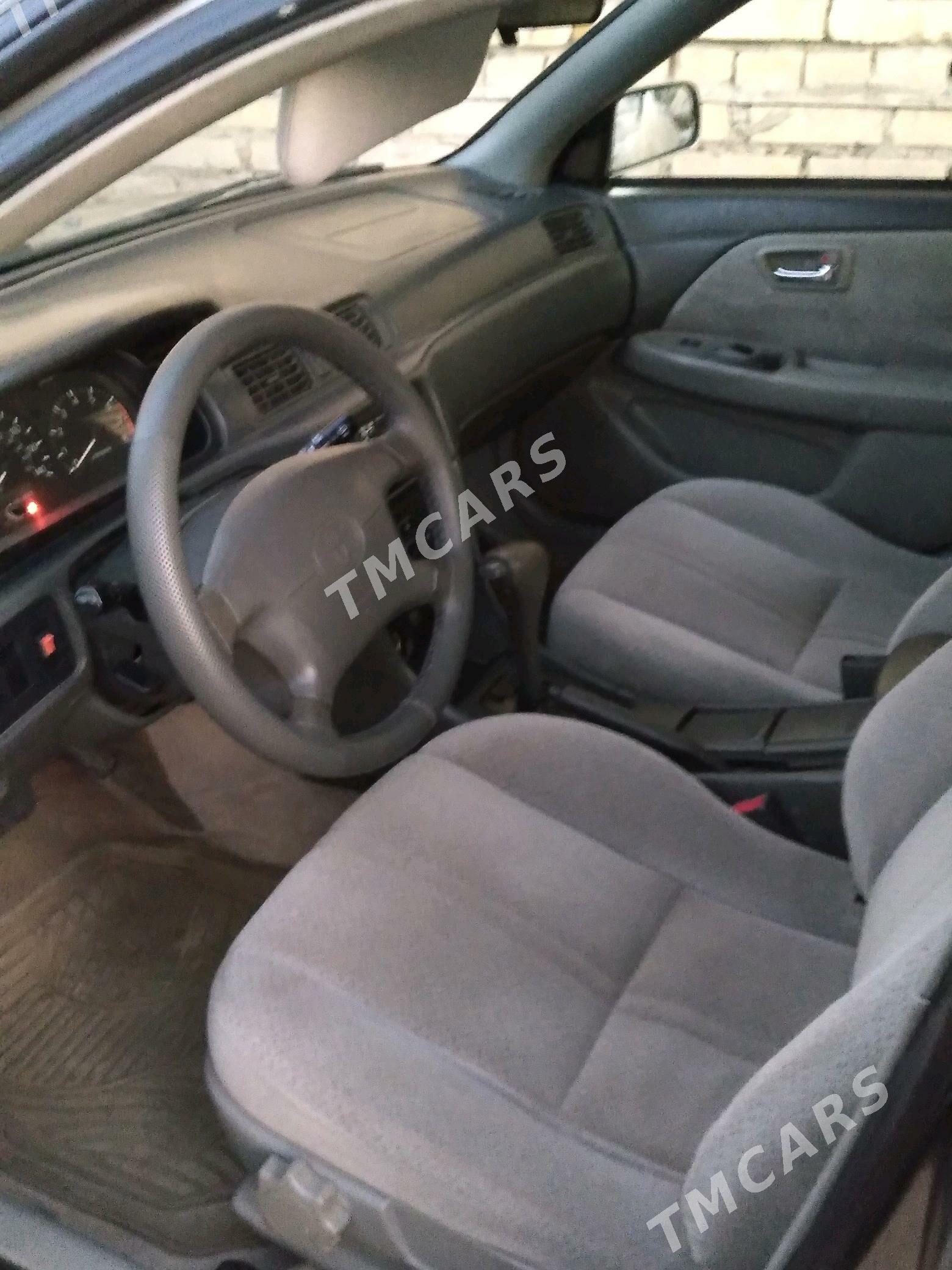 Toyota Camry 2000 - 135 000 TMT - Кёнеургенч - img 7