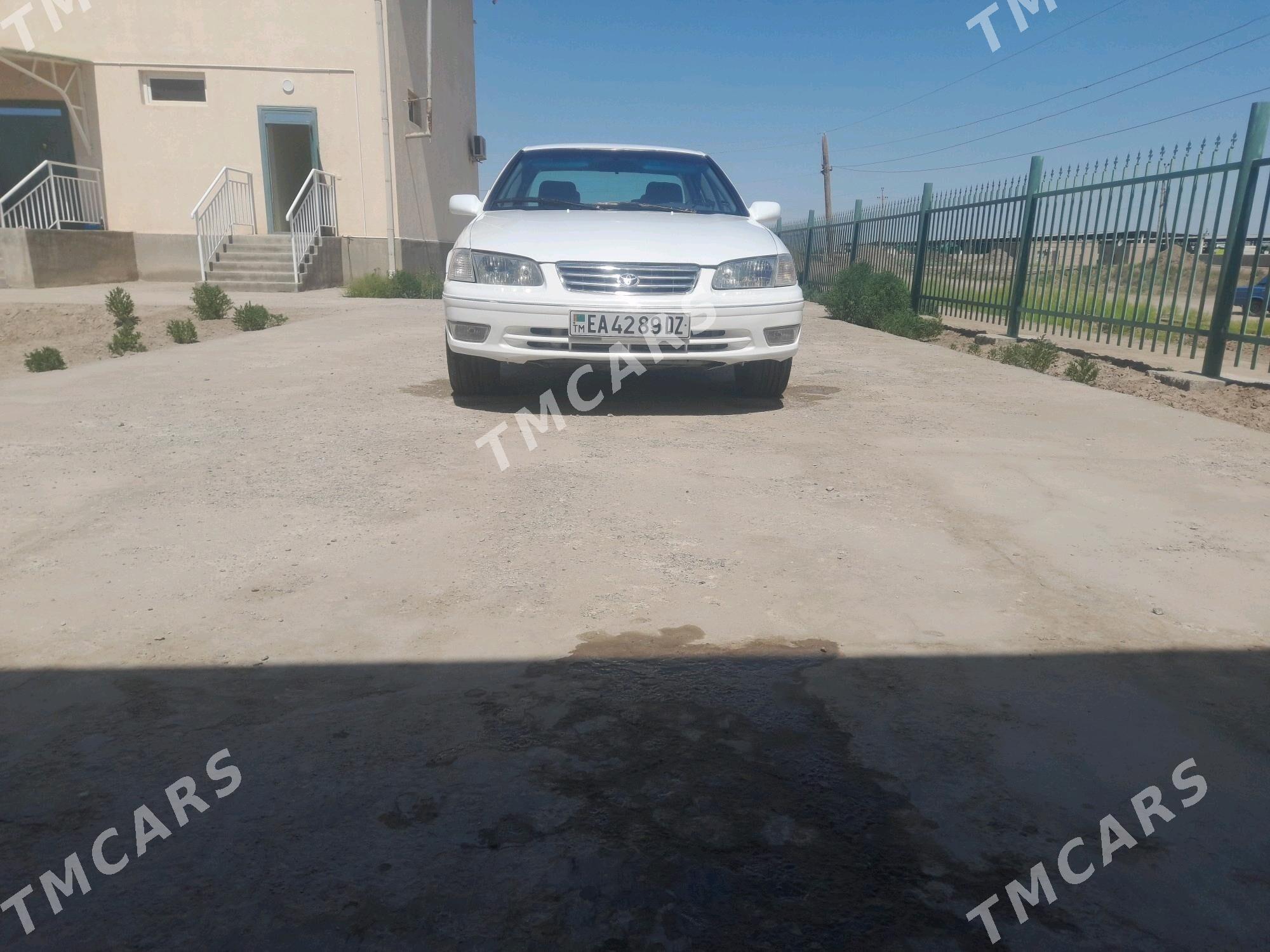 Toyota Camry 1999 - 120 000 TMT - етр. Туркменбаши - img 3