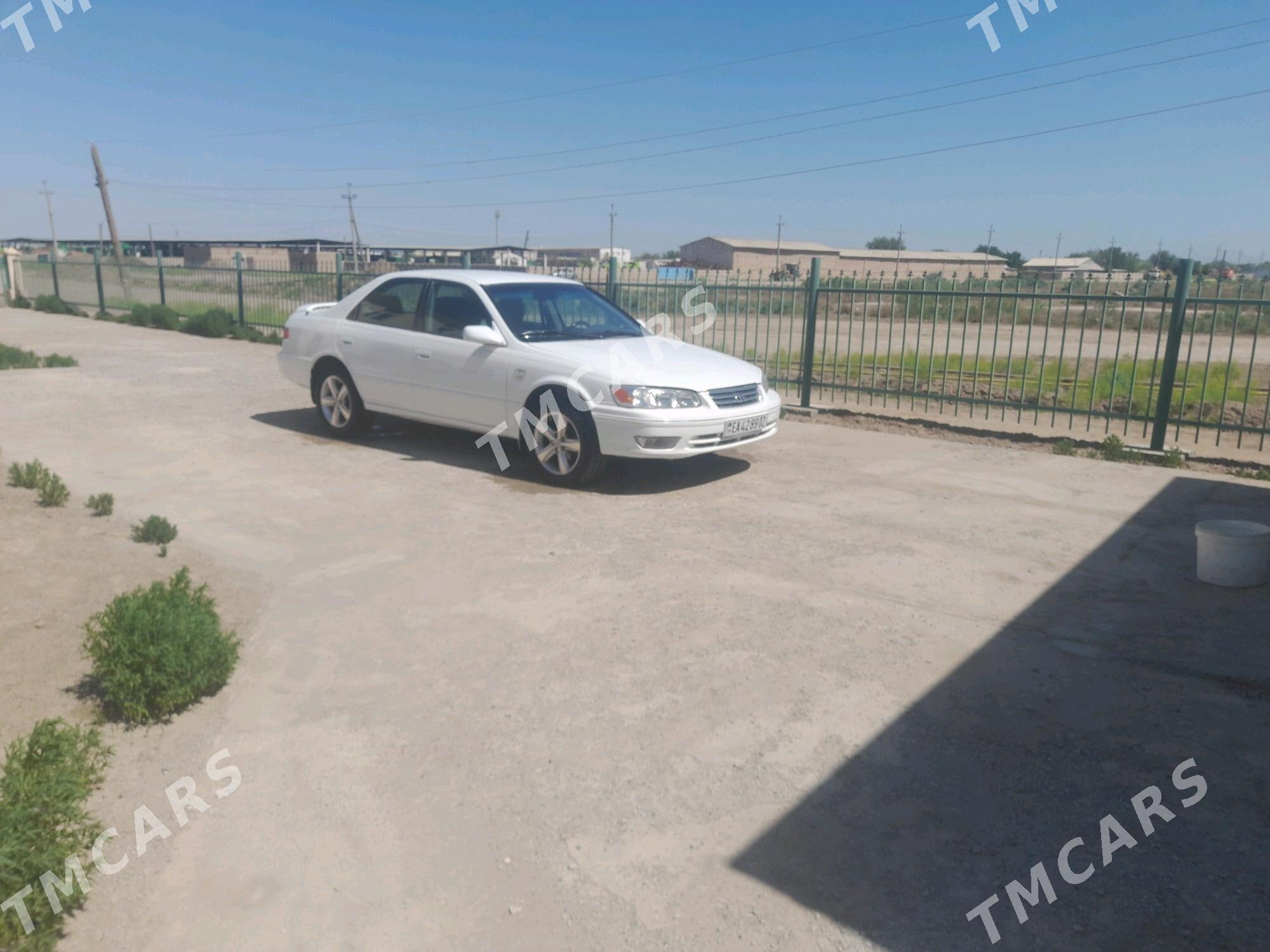 Toyota Camry 1999 - 120 000 TMT - етр. Туркменбаши - img 4