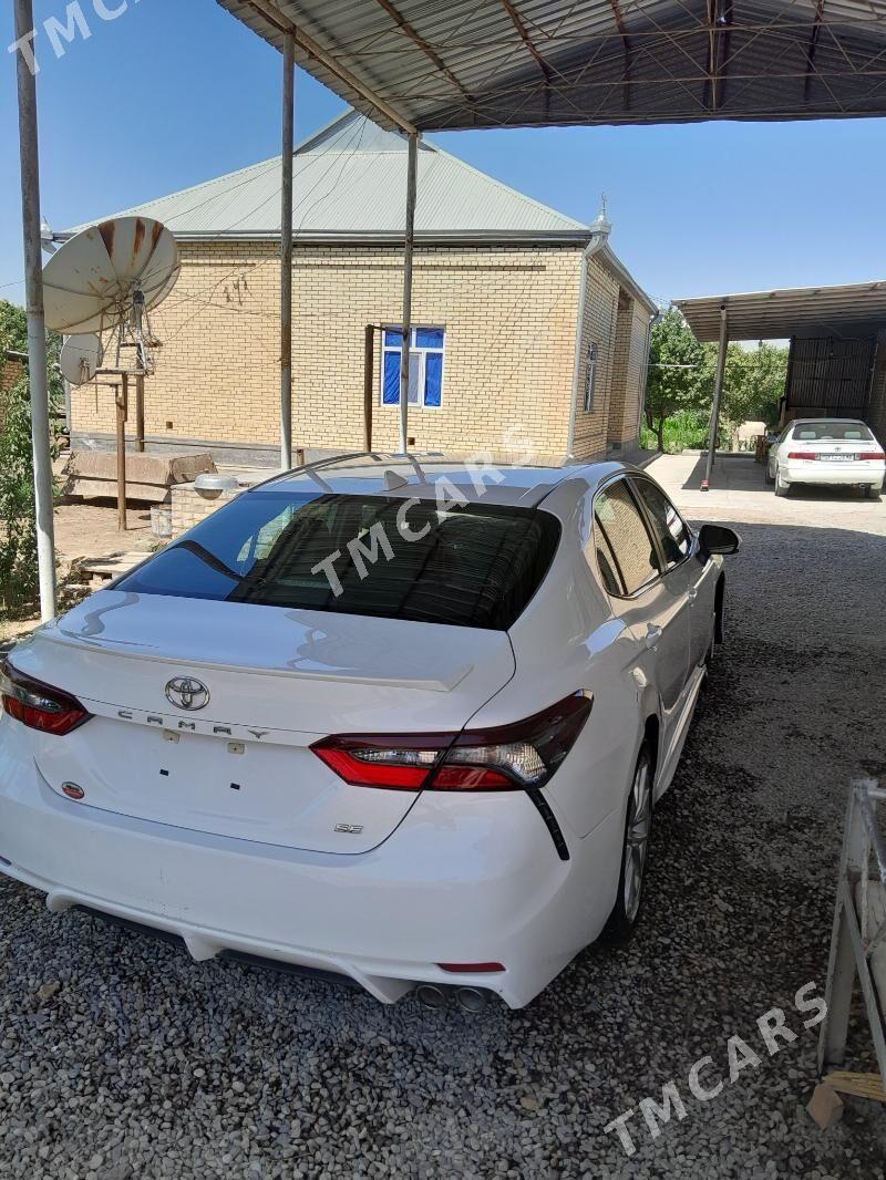 Toyota Camry 2022 - 263 000 TMT - Şatlyk - img 6