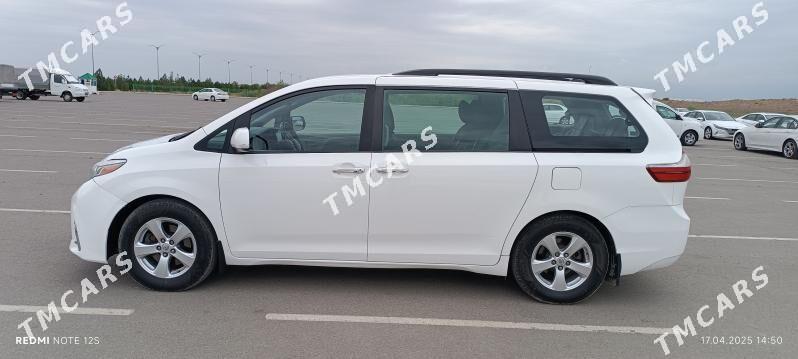 Toyota Sienna 2016 - 300 000 TMT - Köýtendag - img 4