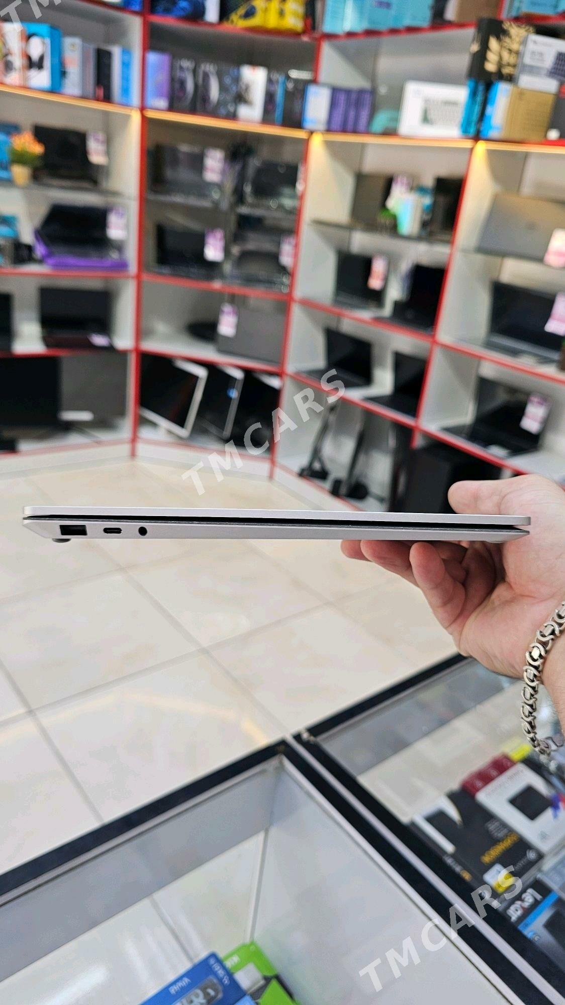 MICROSOFT SURFACE 4 - Aşgabat - img 4