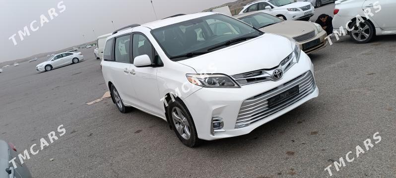 Toyota Sienna 2016 - 300 000 TMT - Köýtendag - img 5