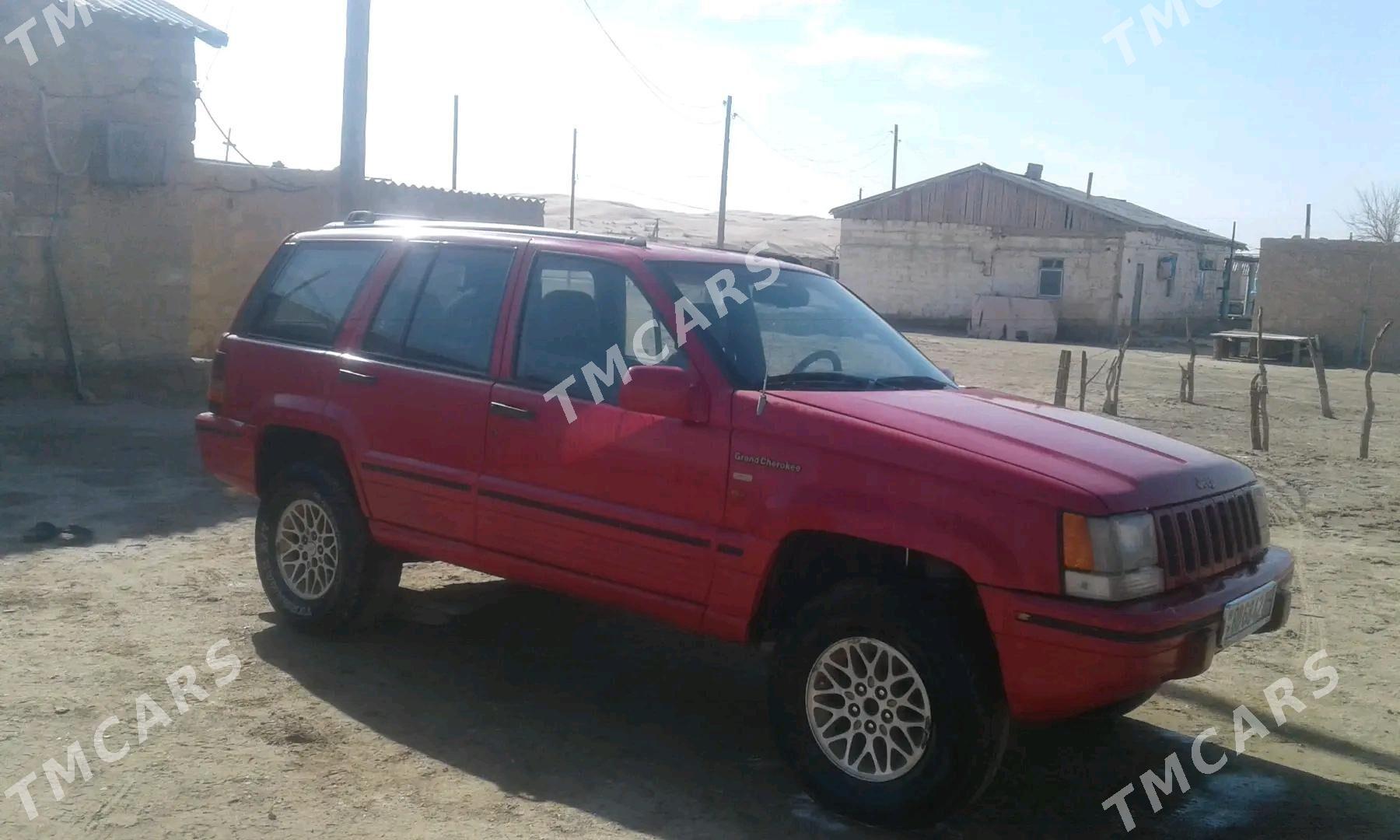 Jeep Cherokee 1994 - 30 000 TMT - Берекет - img 3