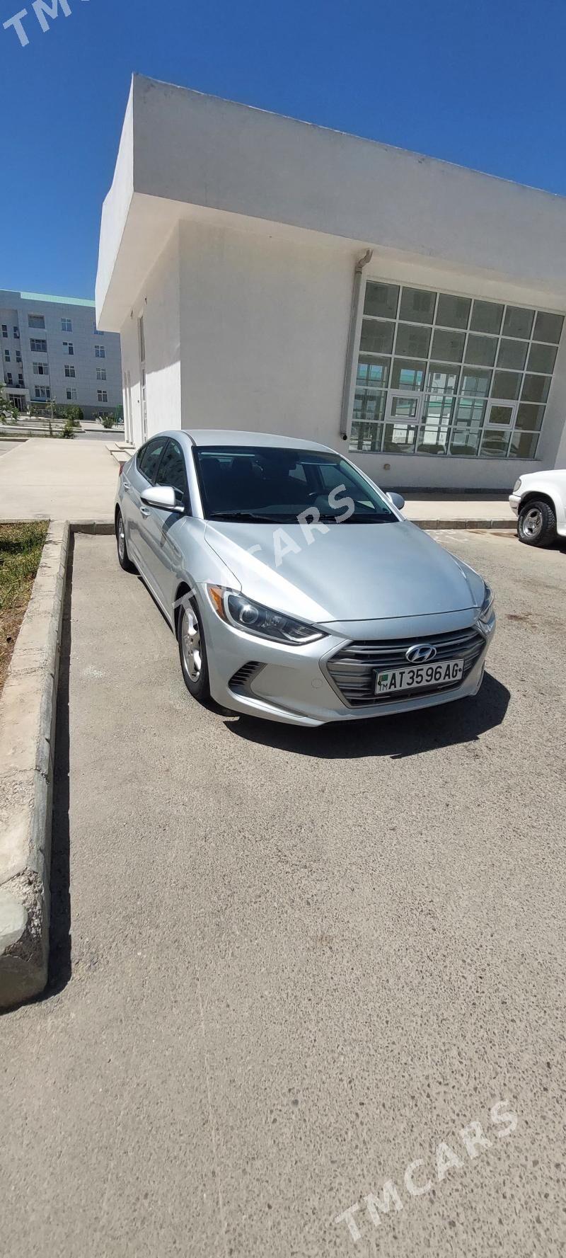 Hyundai Elantra 2018 - 190 000 TMT - Gurtly - img 2