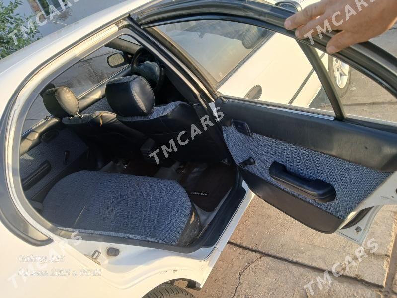 Toyota Corolla 1994 - 65 000 TMT - Кёнеургенч - img 5