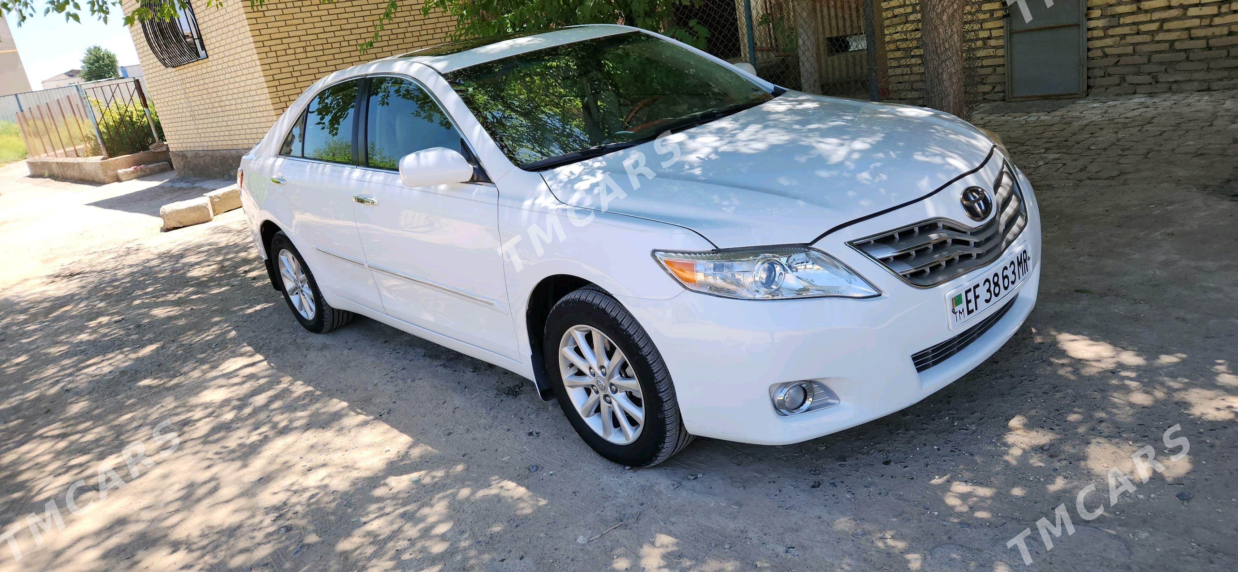 Toyota Camry 2010 - 225 000 TMT - Мары - img 2