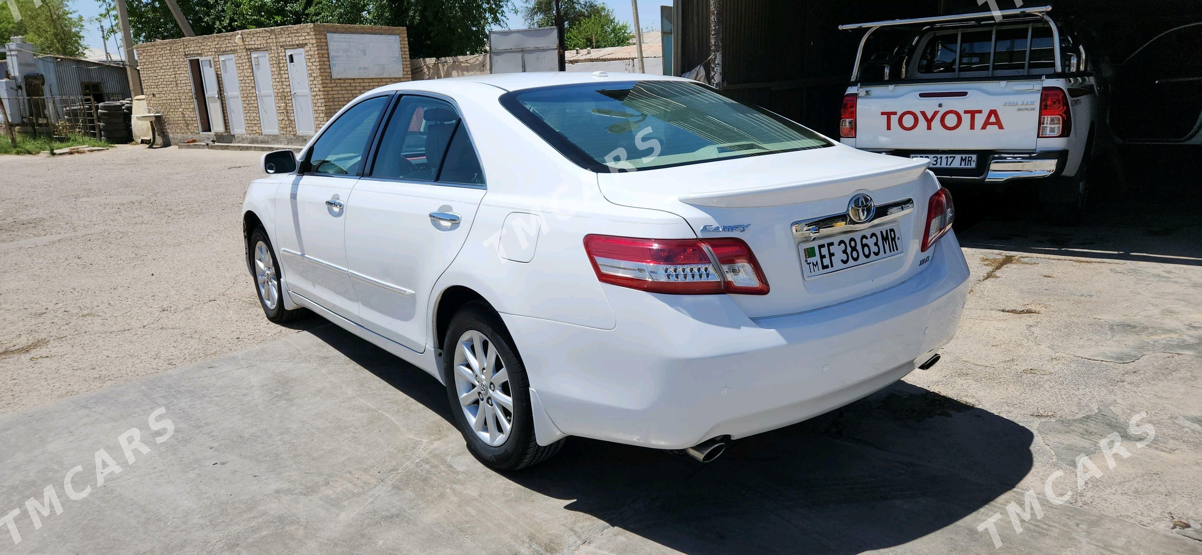 Toyota Camry 2010 - 225 000 TMT - Мары - img 3