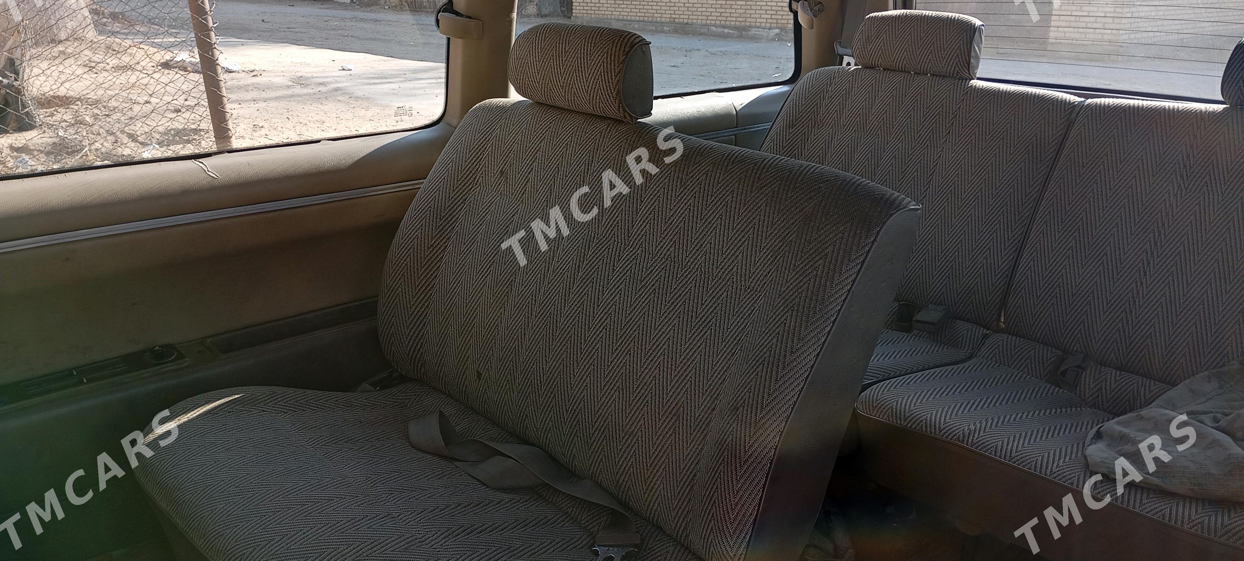 Toyota Town Ace 1992 - 32 000 TMT - Gazojak - img 2