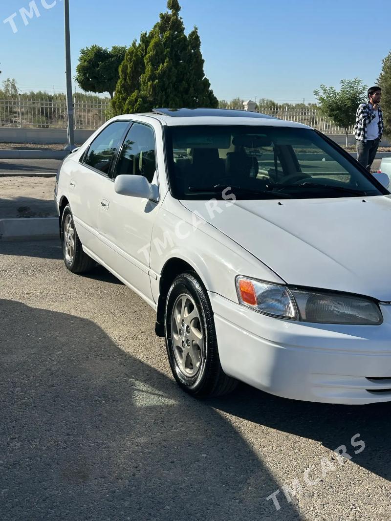 Toyota Camry 1998 - 125 000 TMT - Farap - img 2
