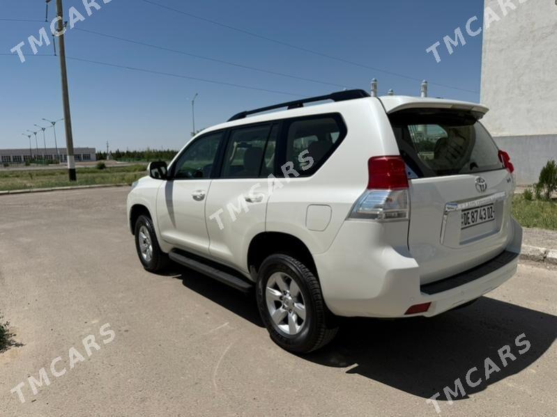 Toyota Land Cruiser Prado 2010 - 480 000 TMT - Дашогуз - img 3