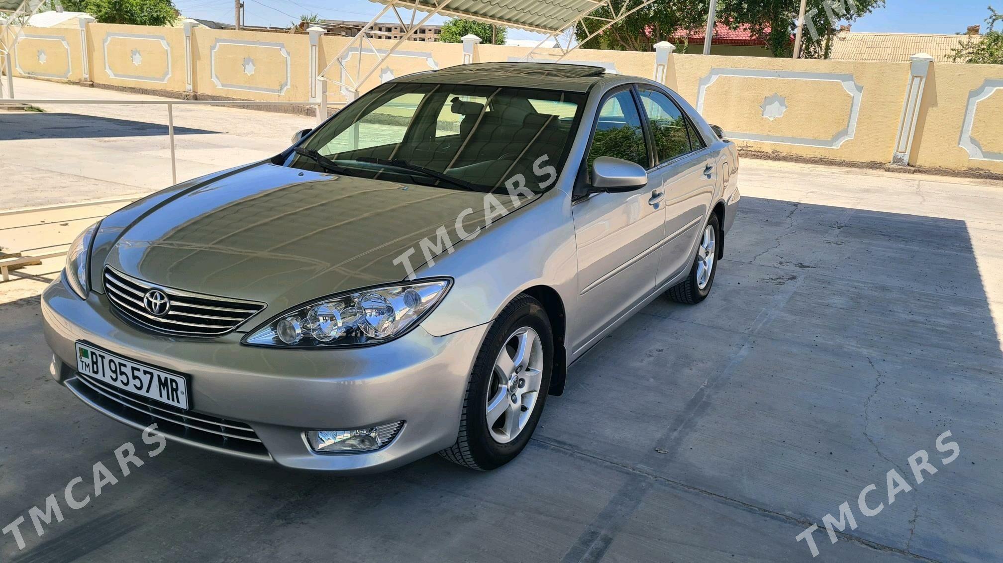 Toyota Camry 2002 - 158 000 TMT - Байрамали - img 2