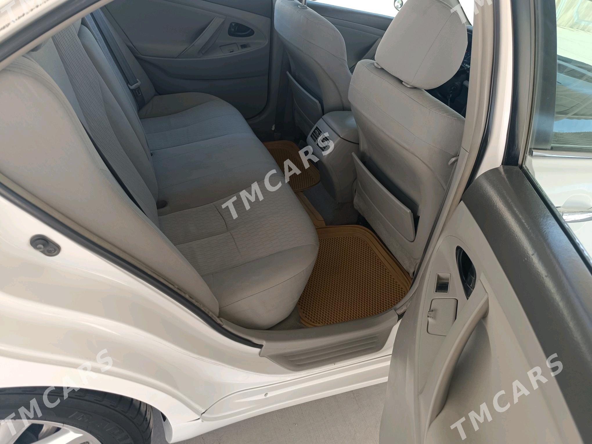 Toyota Camry 2010 - 139 000 TMT - Mary - img 9