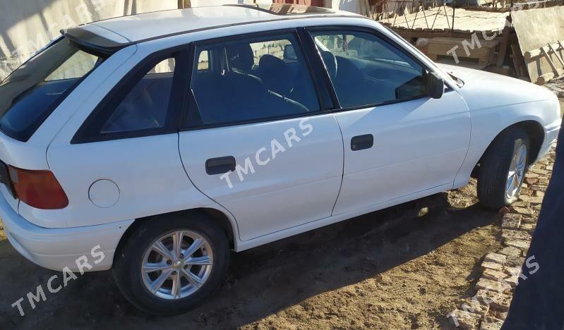 Opel Astra 1992 - 30 000 TMT - Şabat etr. - img 3