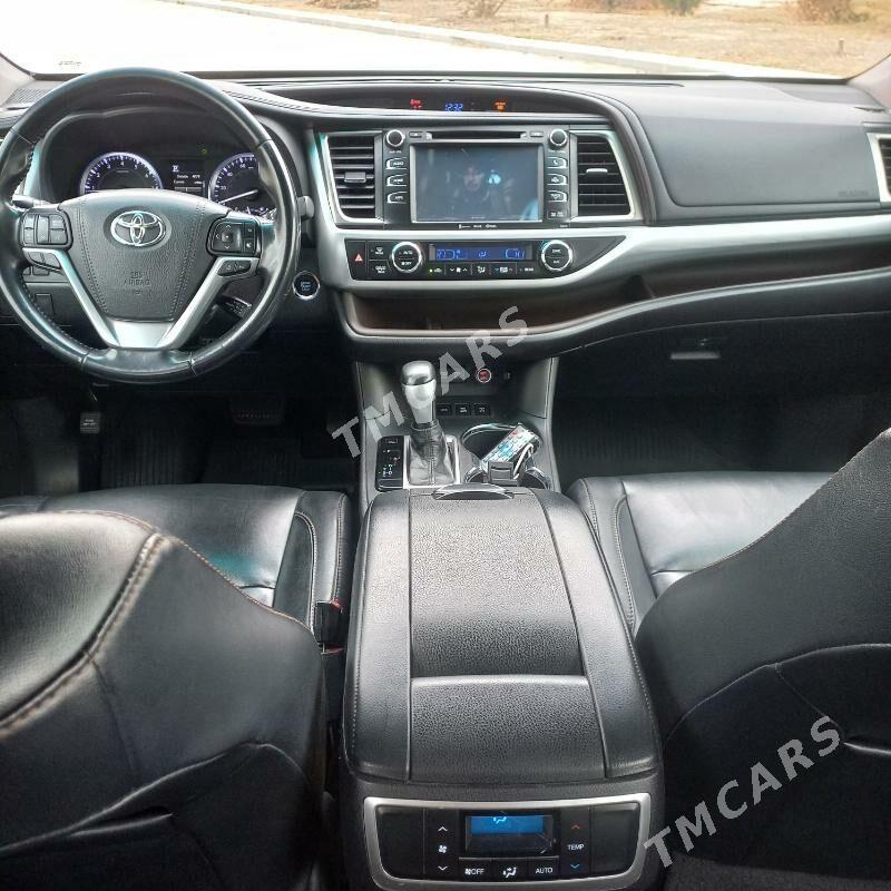 Toyota Highlander 2018 - 460 000 TMT - Балканабат - img 3