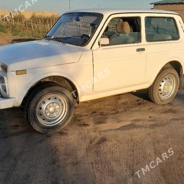 Lada Niva 2003 - 50 000 TMT - етр. Туркменбаши - img 4