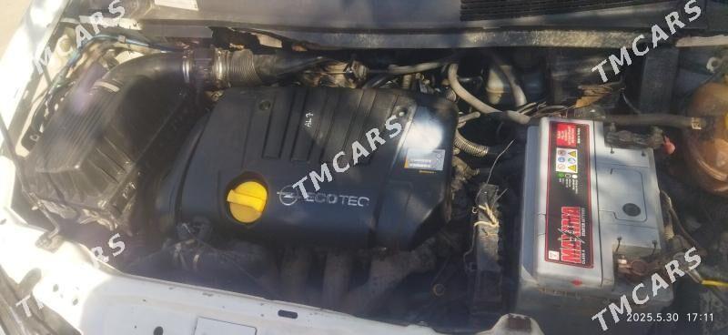 Opel Zafira 1999 - 75 000 TMT - Daşoguz - img 4
