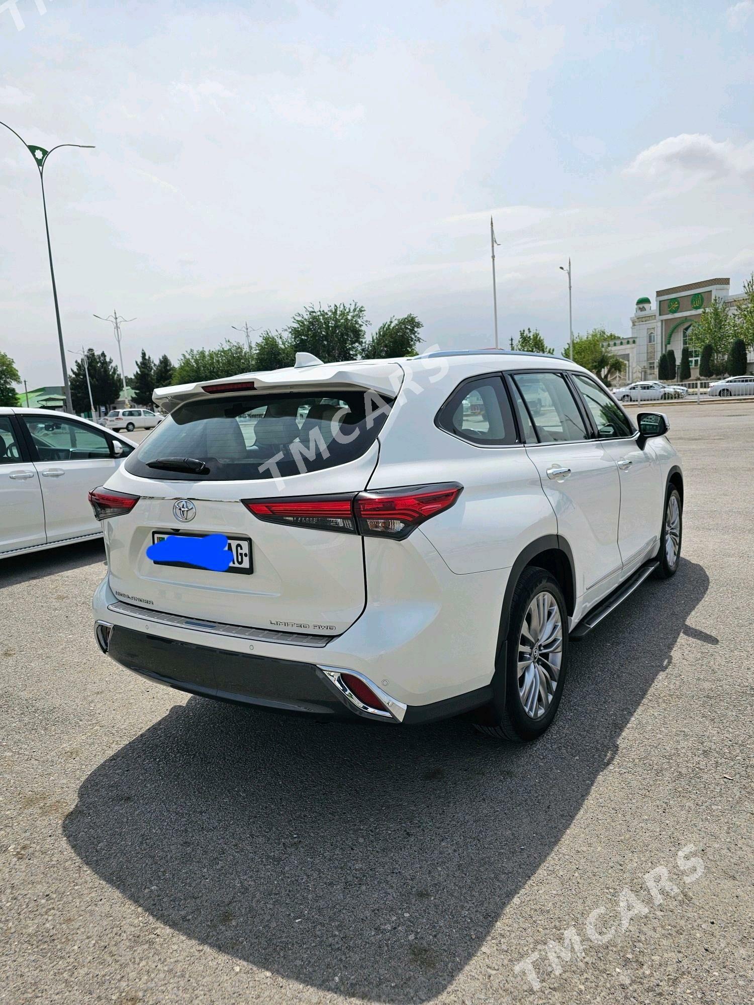 Toyota Highlander 2021 - 622 000 TMT - Aşgabat - img 3