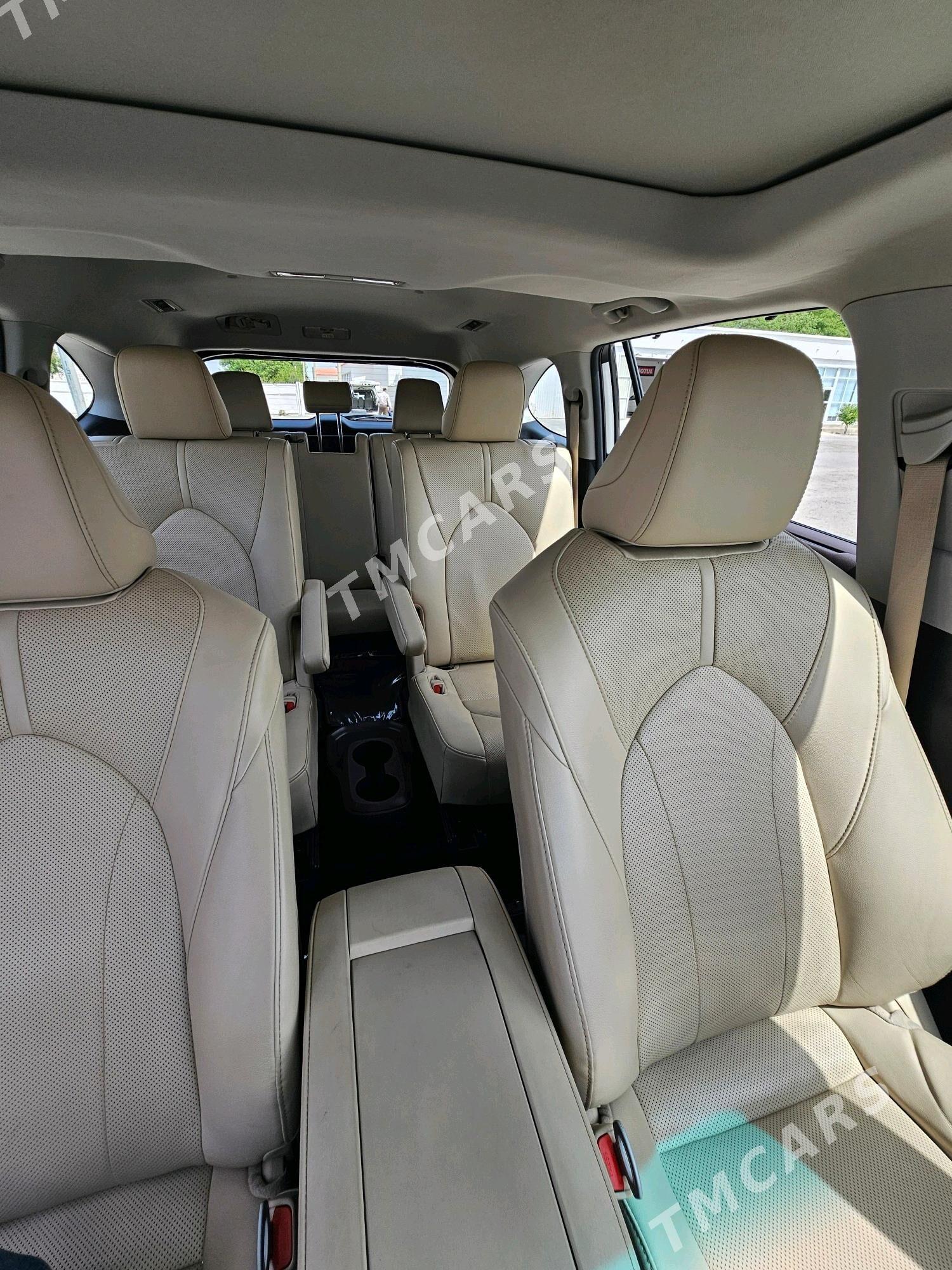 Toyota Highlander 2021 - 622 000 TMT - Aşgabat - img 8