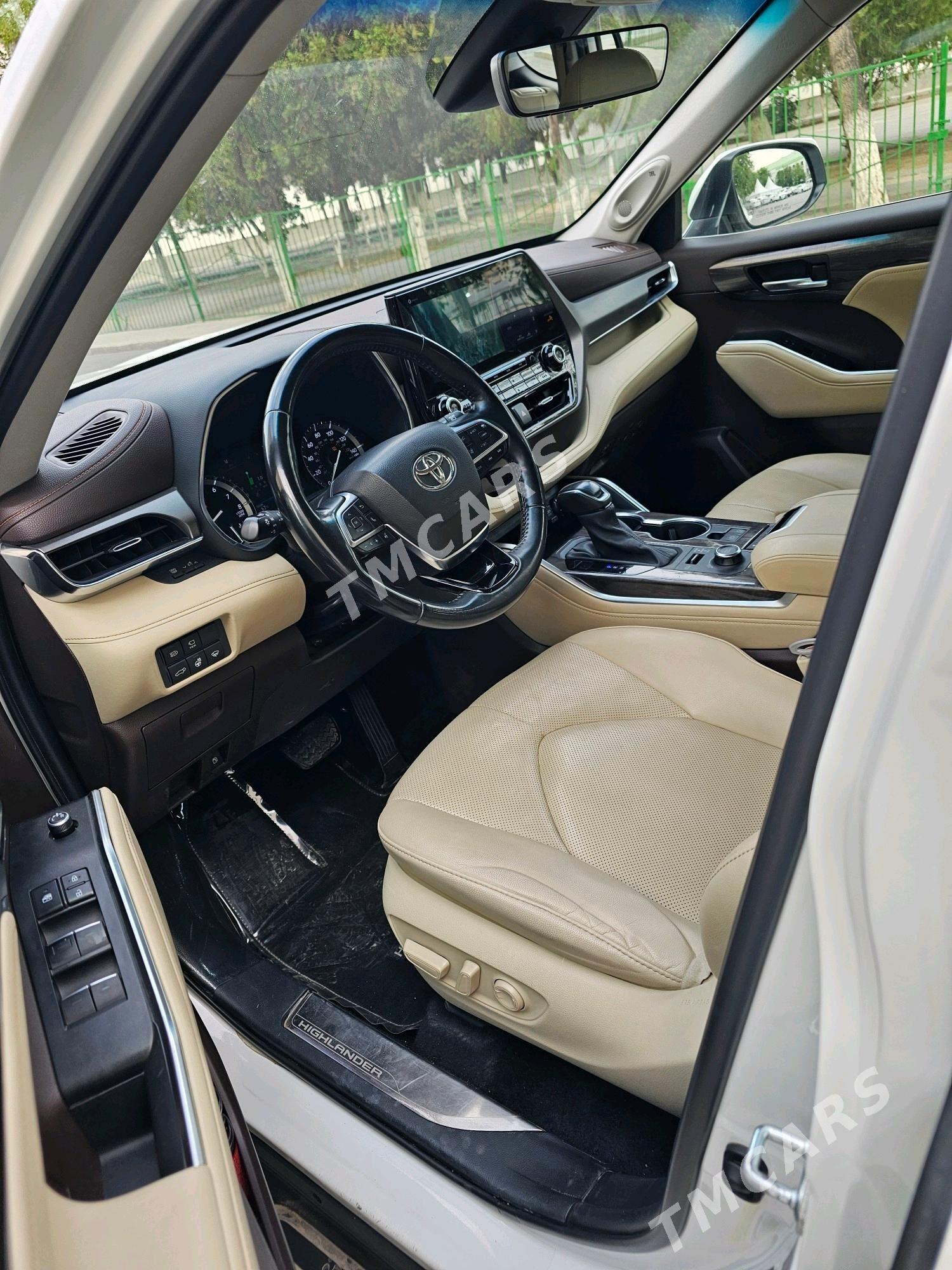 Toyota Highlander 2021 - 622 000 TMT - Aşgabat - img 9